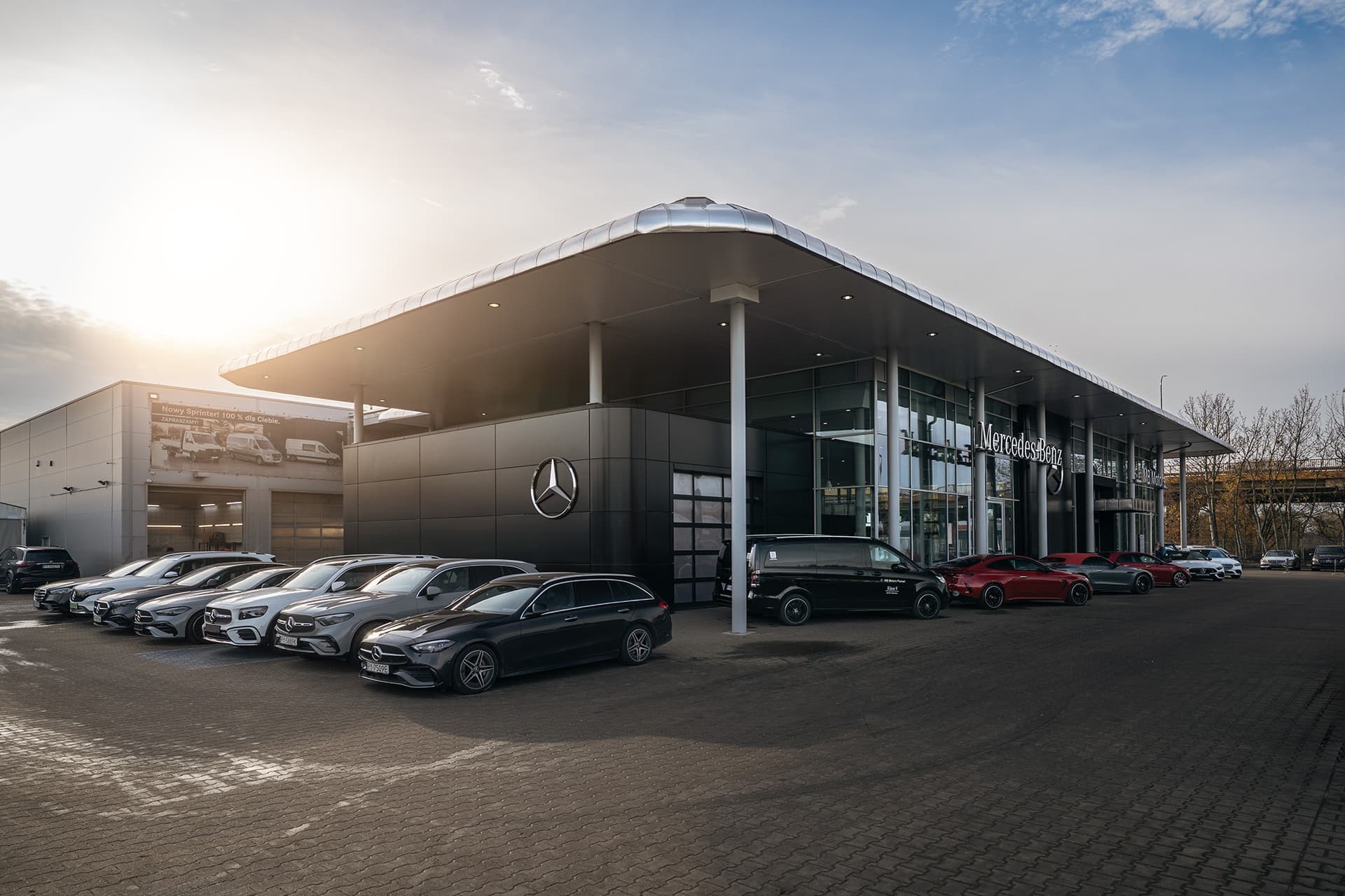 MB Motors Poznań - samochody osobowe i dostawcze.