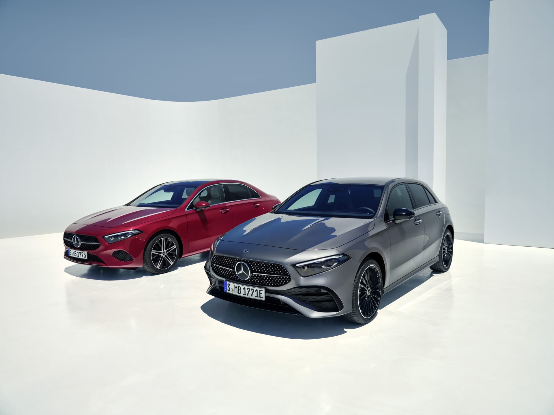auto_samochody-osobowe_klasa-a_e8690ddd