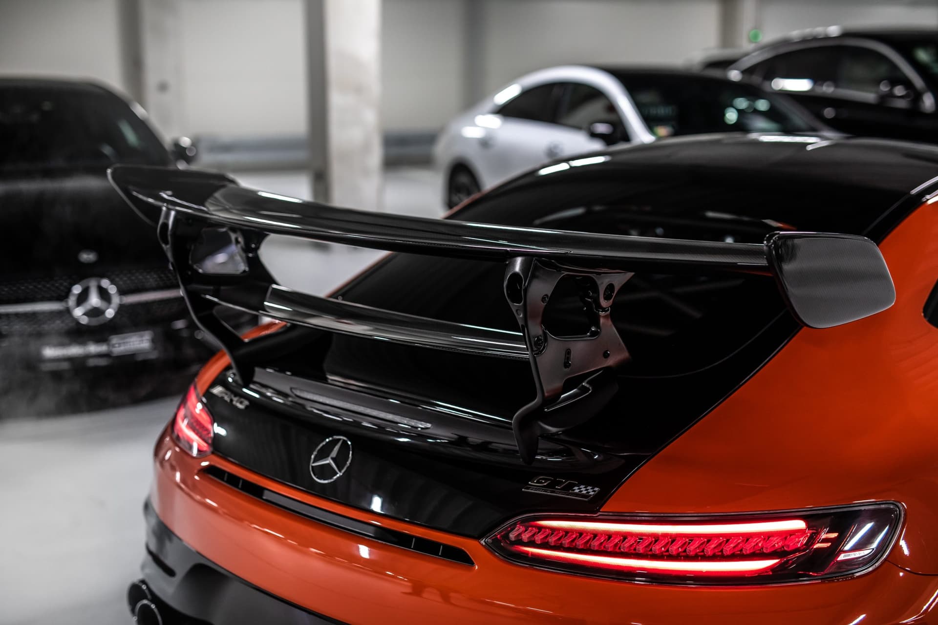 auto_blog_amg-gt-black-series-w-mb-motors-janki_3a71d506