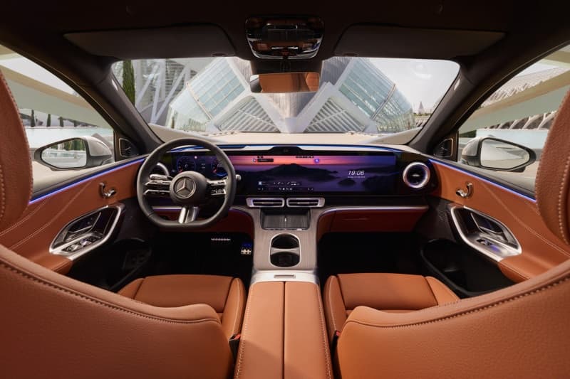 auto_blog_nowy-elektryczny-glc-premiera-przedsprzedaz-2025_fcb715a1