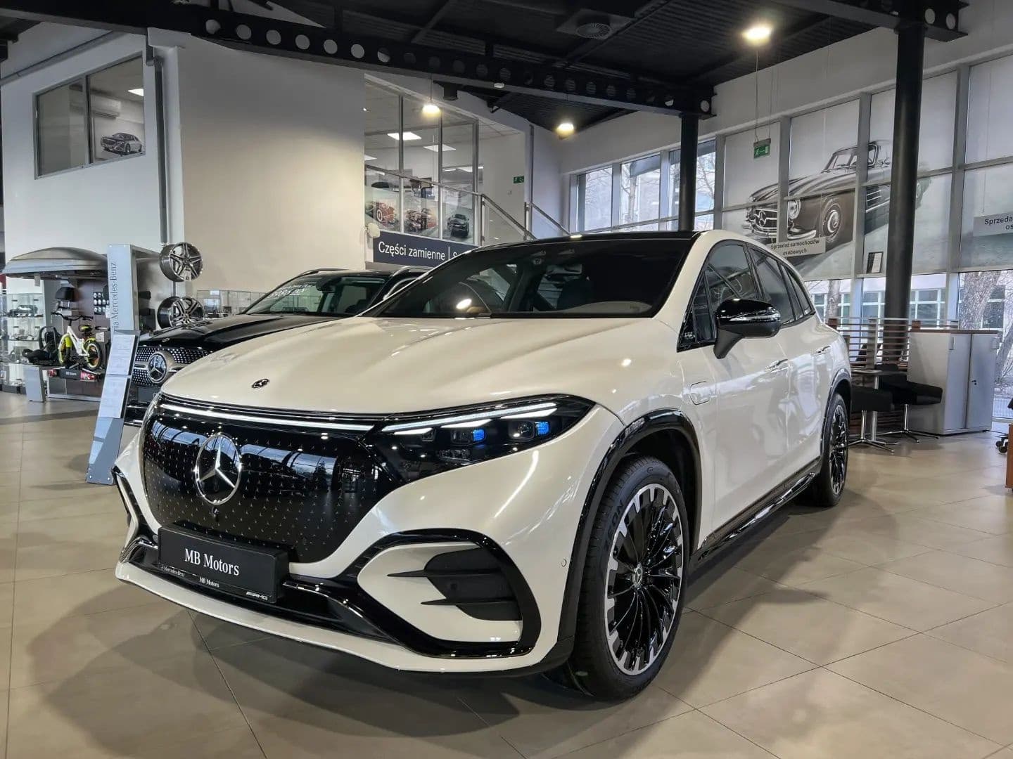 auto_samochody-osobowe_cle_400c801a Mercedes EQS SUV