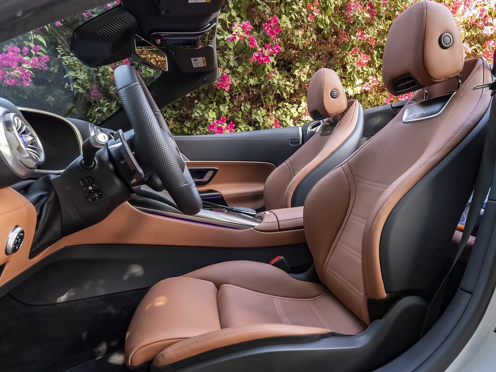 auto_samochody-osobowe_mercedes-amg-sl_56b6fc48
