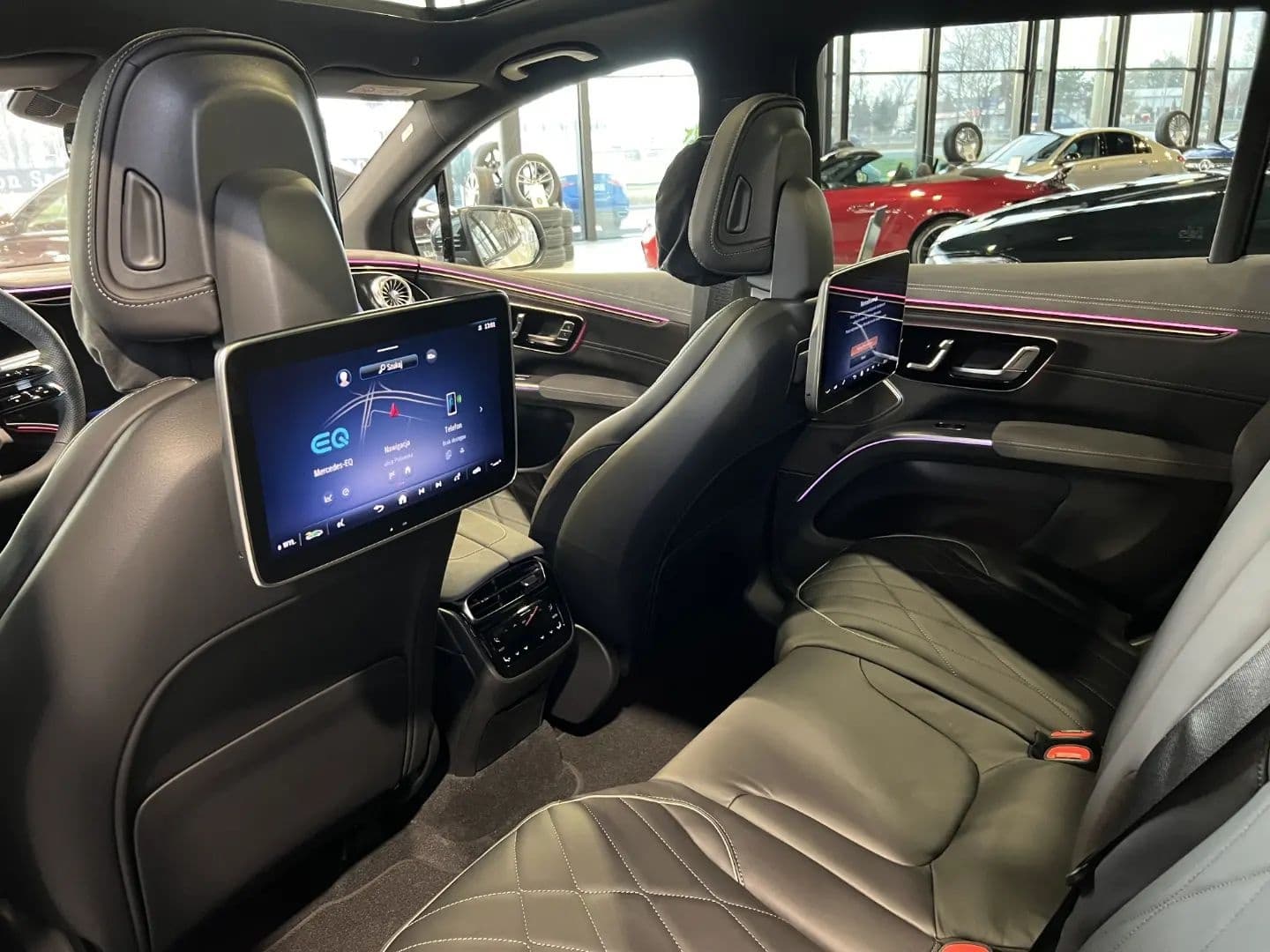auto_samochody-osobowe_mercedes-eqs-suv_85013099