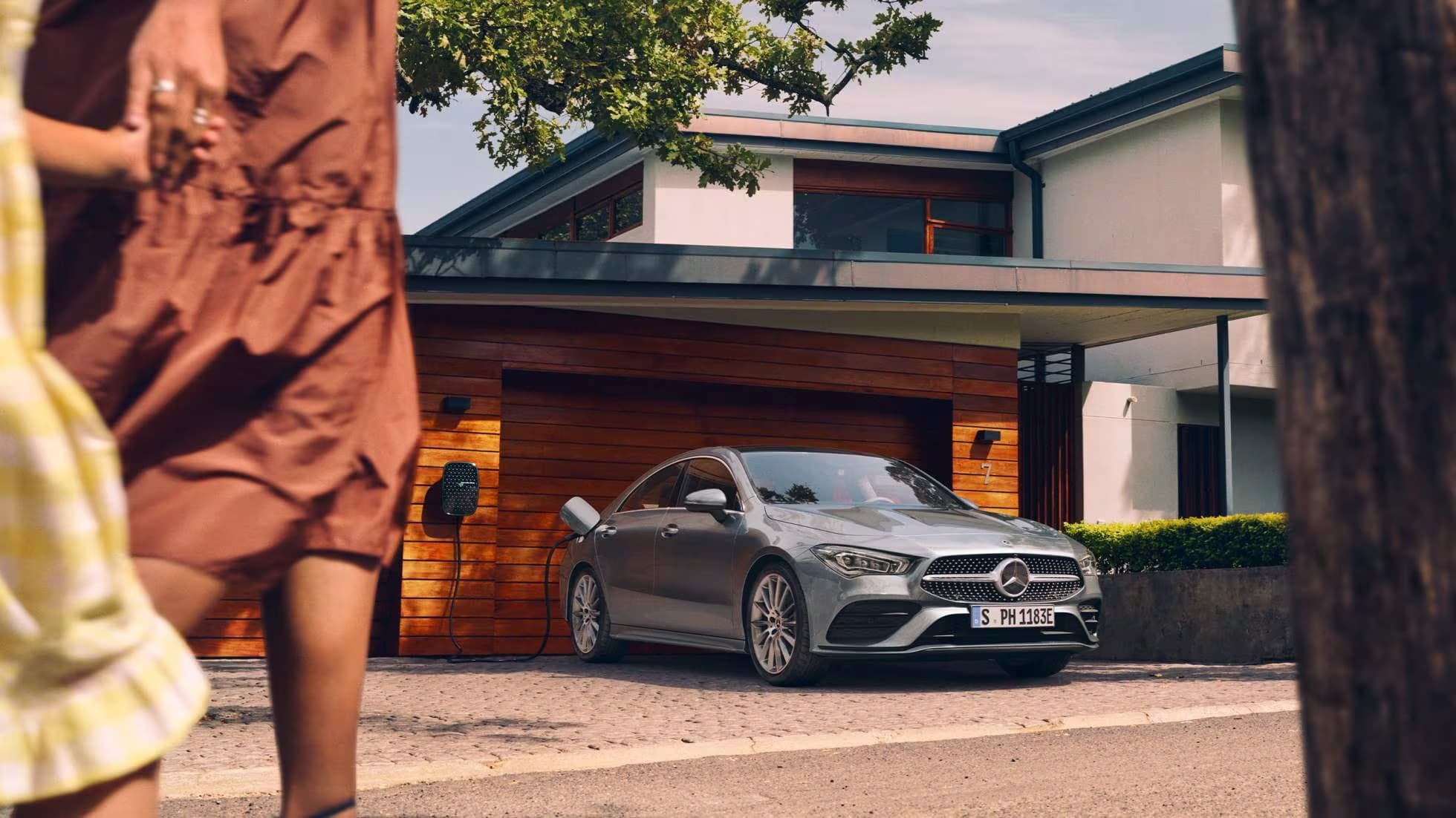 auto_samochody-osobowe_mercedes-hybrydowy-plug-in_4320c037