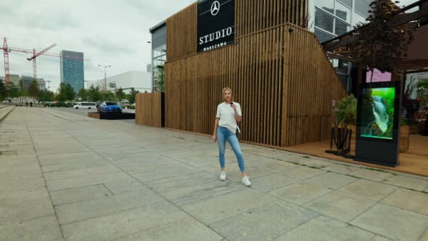 Weekend? Czas start! ✨
Bez względu na pogodę, Mercedes-Benz Studio Warszawa to świetny kierunek na sobotę i niedzielę. Wpadnijcie zobaczyć najnowsze modele Mercedes-Benz, odpocząć przy dobrej kawie lub czymś pysznym w Kraken Bar i skorzystać z atrakcji przygotowanych na ten weekend.
Dziś czekają na Was m.in.:
☕ Coffee & Groove
🎨 Kreatywne warsztaty dla dzieci i dorosłych
🏃 Nice Run by adidas
🎶 Live Session
A my, ekipa MB Motors, jesteśmy na miejscu i chętnie opowiemy Wam o samochodach, które możecie zobaczyć w Studio.
Do zobaczenia na Placu Defilad!
#mercedesbenzstudiowarszawa